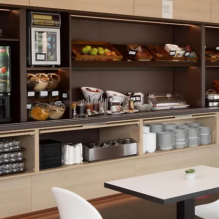Otel Kiel-city 3*
