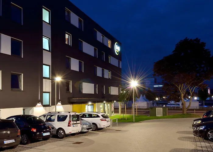 فندق Kiel-city كيل